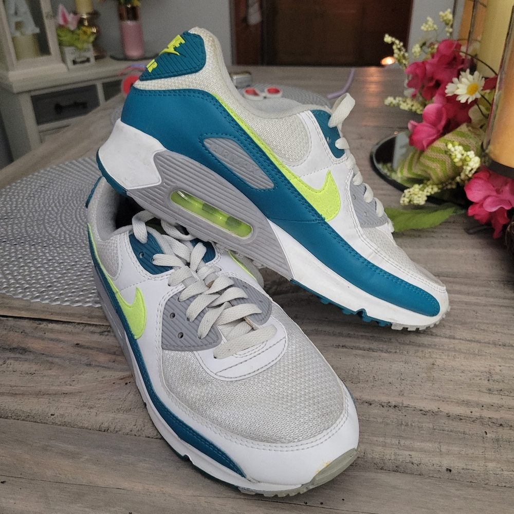 Nike Air Max III 90
